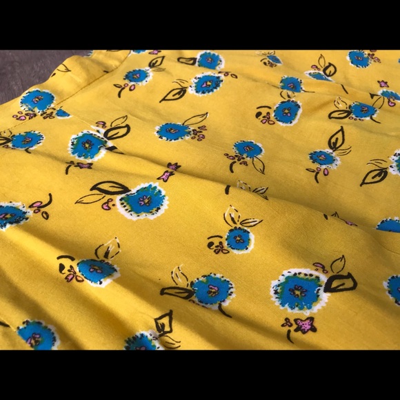 Sunny Floral Mini Skirt - Picture 3 of 3